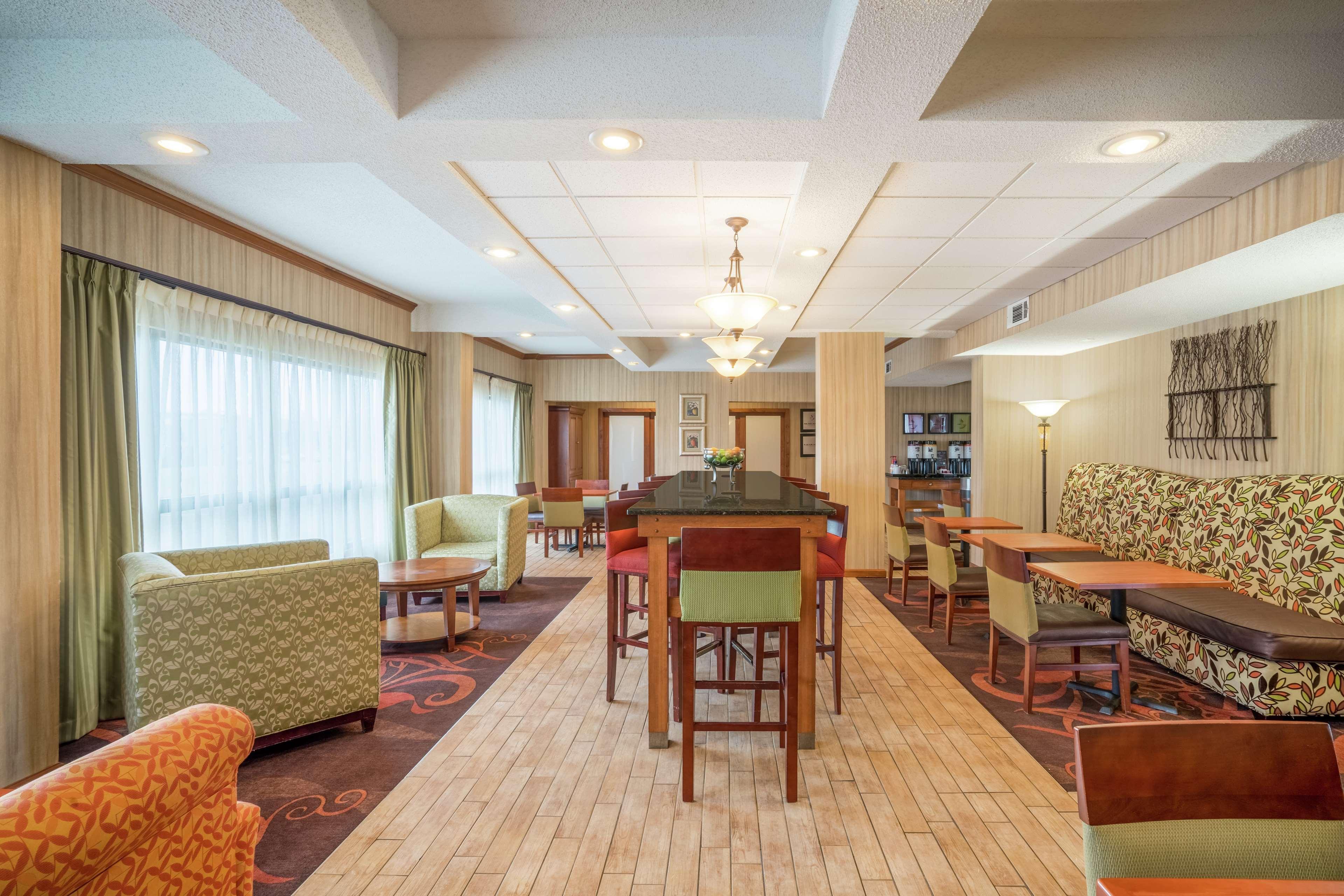 Hampton Inn Bardstown Exterior foto